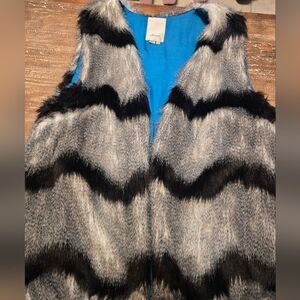 Elevenses Black and Gray Faux Fur Vest